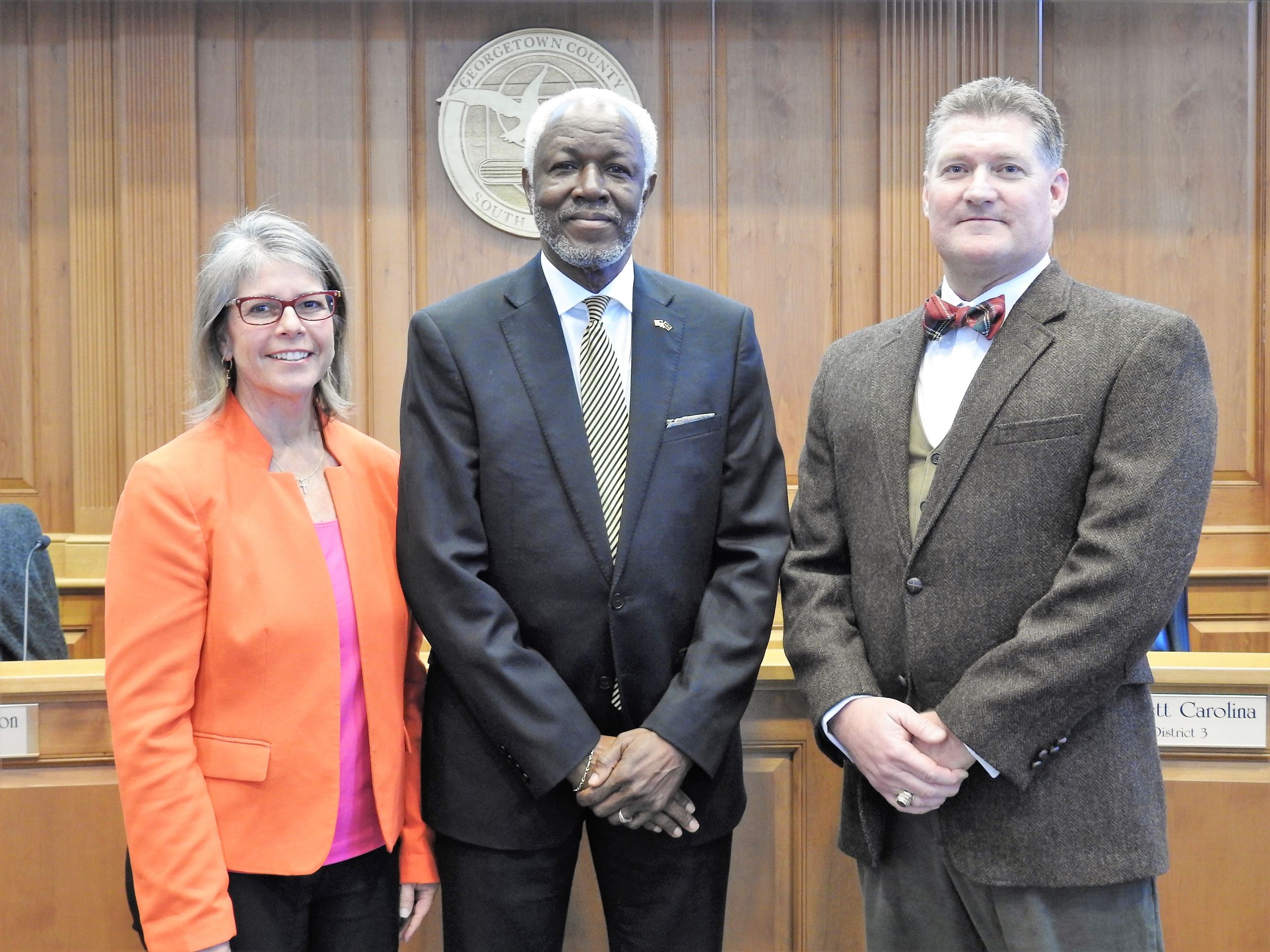 photo of Stella Mercado, Louis Morant and Clint Elliott in council chambers